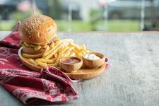 burger-menu-wooen-platter_114579-11066 (1).jpg